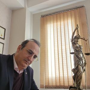محمدامین امیدی وکیل پایه یک دادگستری شیراز
