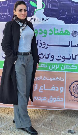 دکتر ساره قاسمی وکیل پایه یک دادگستری شیراز