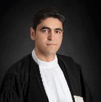 علی اصغر فدائی وکیل پایه یک دادگستری شهر شیراز و عضو کانون وکلای فارس وکهگیلویه وبویراحمد