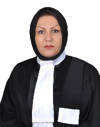 طیبه مظاهری وکیل پایه یک دادگستری شهر همدان و عضو کانون وکلای همدان