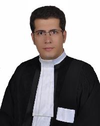مسعود صاحبی بهروزی وکیل پایه یک دادگستری شهر همدان و عضو کانون وکلای همدان