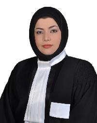 بهاره عطریان وکیل پایه یک دادگستری شهر همدان و عضو کانون وکلای همدان