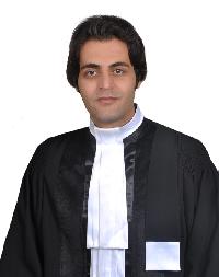 مجتبی نجفی منظم وکیل پایه یک دادگستری شهر همدان و عضو کانون وکلای همدان