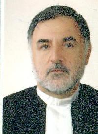 سید مرتضی میرصادقی وکیل پایه یک دادگستری شهر خرمدره و عضو کانون وکلای زنجان