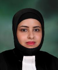 نیلوفر کاوه ئی وکیل پایه یک دادگستری شهر اراک و عضو کانون وکلای مرکزی (اراک)