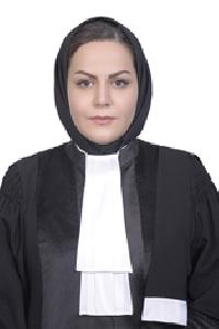 آیدا مودت نیا وکیل پایه یک دادگستری شهر همدان و عضو کانون وکلای همدان