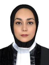 الهام خجسته وکیل پایه یک دادگستری شهر قم و عضو کانون وکلای قم