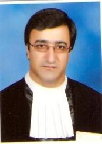 داریوش محمدپور وکیل پایه یک دادگستری شهر عسلویه و عضو کانون وکلای بوشهر